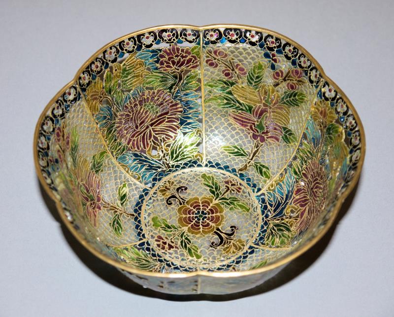 0854 Feine Cloisonne Schale In Plique A Jour China Jh K K Auktionen In Heidelberg