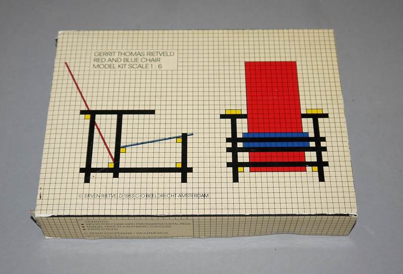 Gerrit Thomas Rietveld, Red and Blue Chair Model Kit Scale 1:6