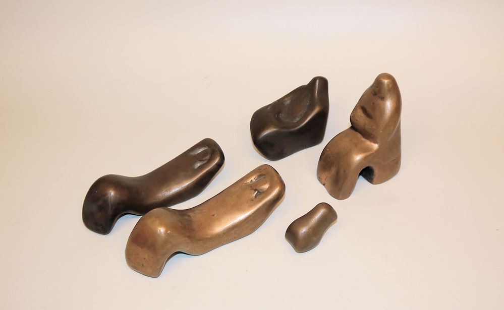 0255-Georg von Kováts, 3 x "Genesende", Sitzende und Stier, Bronzen - Image 2
