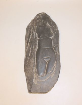 0458-Fritz Schwarzbeck, Weiblicher Akt, Torso, signiertes Schiefer-Relief von 1986