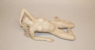 0512-Kay Winkler, „Liegende Eva“, ARA-Marmor, limitierte Edition Ars Mundi 1982 & Anonym, liegender Akt, Bronzeplastik