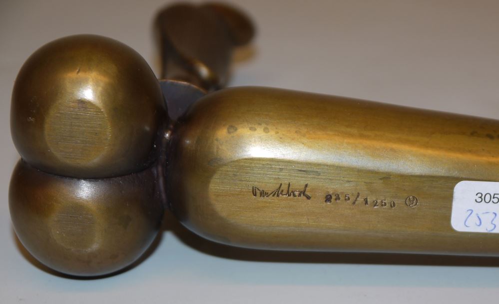 0523-Paul Wunderlich, Odaliske, Bronze von 1997 – Bild 3