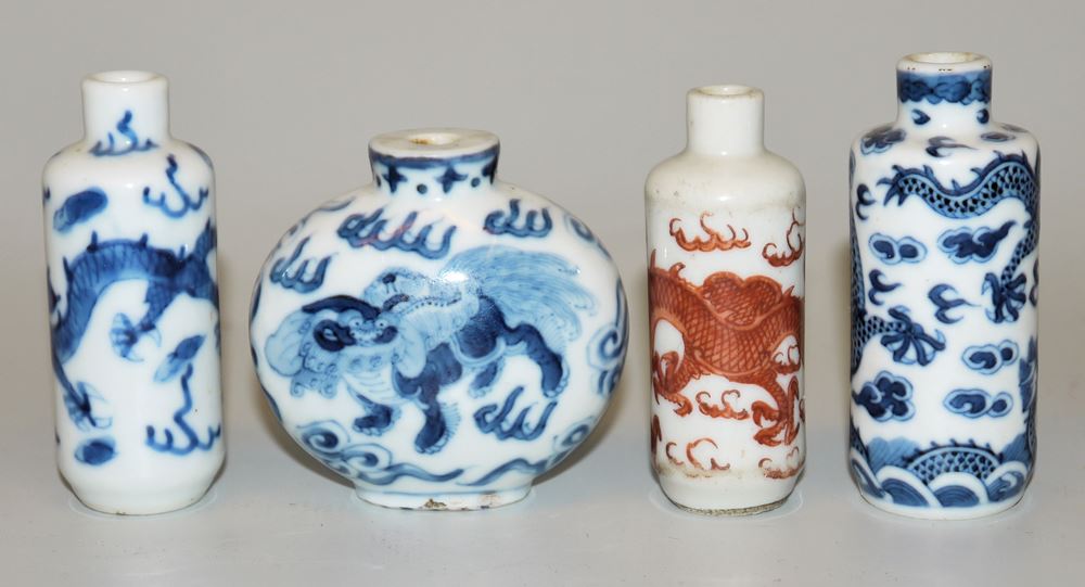 0549-Vier Snuffbottle der späten Qing/Republik-Zeit, China um 1900 – Bild 2
