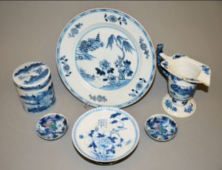 0553-Sechs Blauweiß-Porzellane der Qing-Zeit, China 18. & 19. Jh.