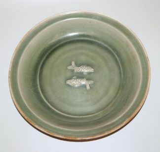 0557-Lonquan-Seladonschale mit Zwillingsfischen, Ming-Zeit, China ca. 16. Jh.