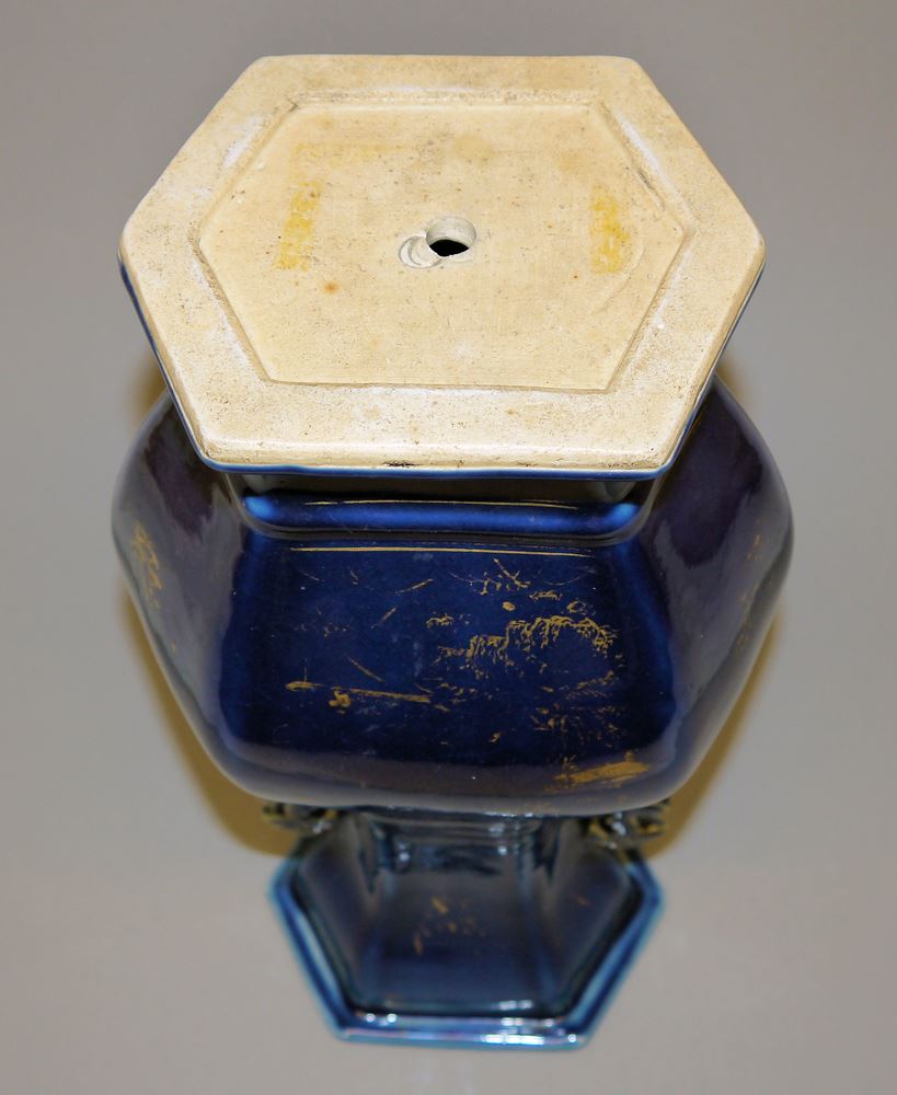 0571-Monochrome Porzellanvase in Kobaltblau, Qianlong-Zeit, China 18. Jh. – Bild 4