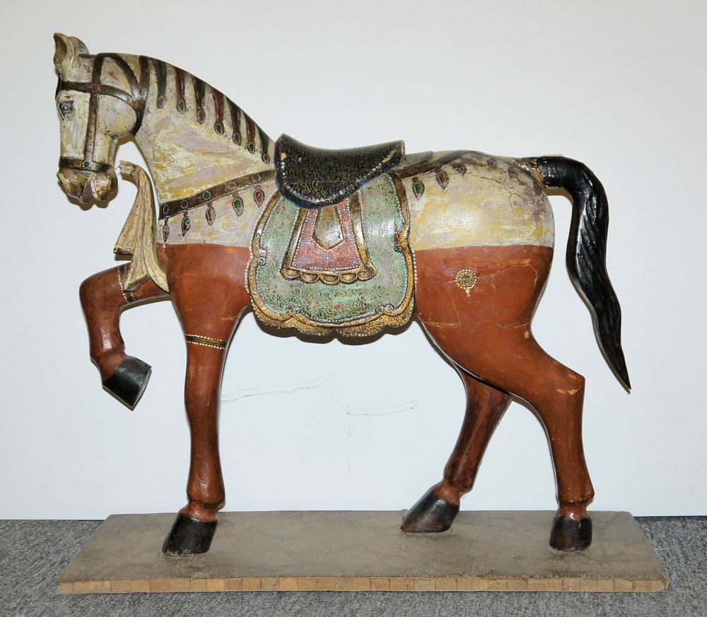 0628-Dekoratives "Marwari"-Holzpferd aus Rajasthan, Indien 20. Jh. – Bild 2