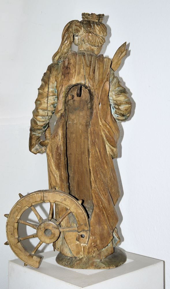 0777-Hl. Katharina, Holzskulptur, Österreich oder süddeutsch um 1700, H 77cm – Bild 2