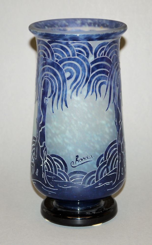 0912-Cameo-Glasvase des Jugendstils "Palmiers bleus" von Charles Schneider, Epinay-sur-Seine um 1927-29 – Bild 2