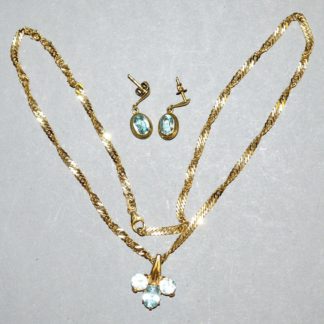 0950-Anhänger an Kette und Ohrhänger mit Aquamarin, Gold