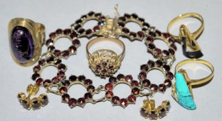 0981-Slg. Goldschmuck, dabei auch mit Granaten