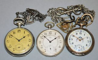 1015-Drei Taschenuhren um 1910 bis 1930
