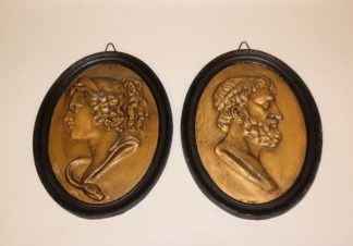 1070-Paar Eisenguss-Reliefs mit antikisierenden Portraits des Aesculap und der Hygieia, 19. Jh.