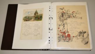 1082-Sammlung aus 74 Menükarten und Einladungen um 1900