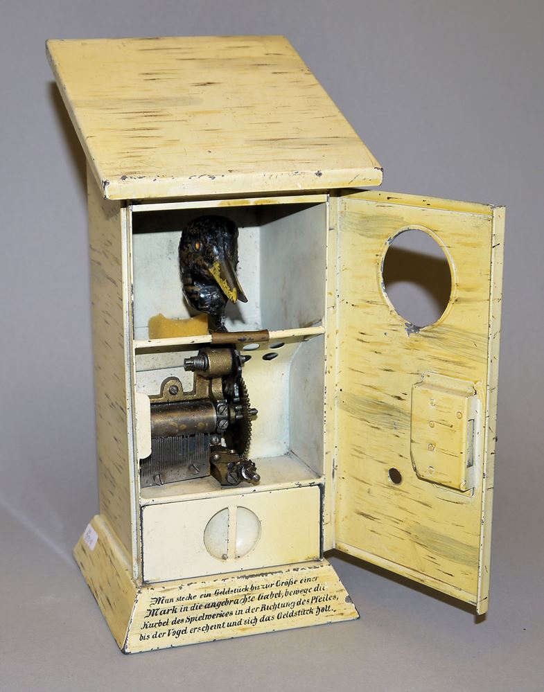 1116-Seltene Scherz-Spardose, Nürnberg um 1900, zu reparieren – Bild 2