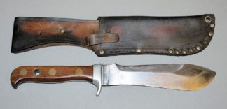 1136-Puma Auto-Messer 6390 mit Lederscheide, Ausführung 1971
