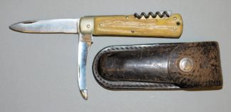 1137-Puma Taschenmesser 944 mit Lederetui um 1970