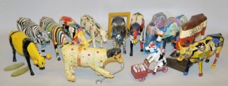 0080-CowParade, 13 Kühe in verschiedener Gestaltung, Sammlerfiguren