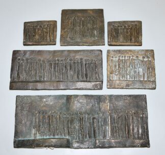 0245-Manfred Kieselbach, 6 Bronzereliefs mit Stehenden und monographischem Ausstellungskatalog