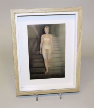 0383-Gerhard Richter, "Ema (Akt auf einer Treppe)", signierte Künstlerpostkarte, gerahmt