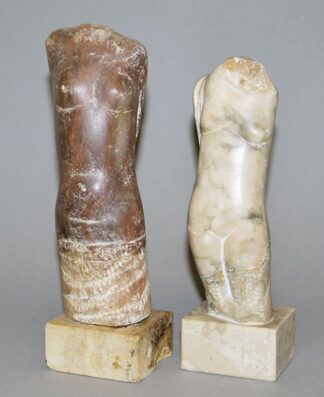 0423-Fritz Schwarzbeck, 2 weibliche Torsi, Skulpturen aus Alabaster