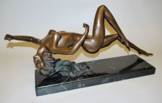 0481-Eugen Wagner, Schwebender Akt, Bronze