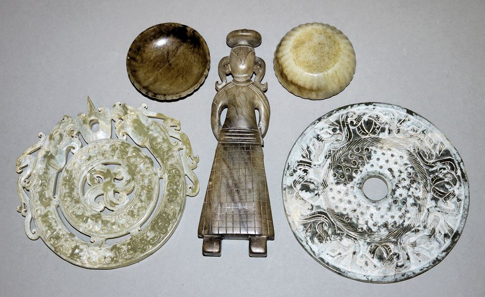 0570-Vier chinesische Jade-Zierstücke - Image 2