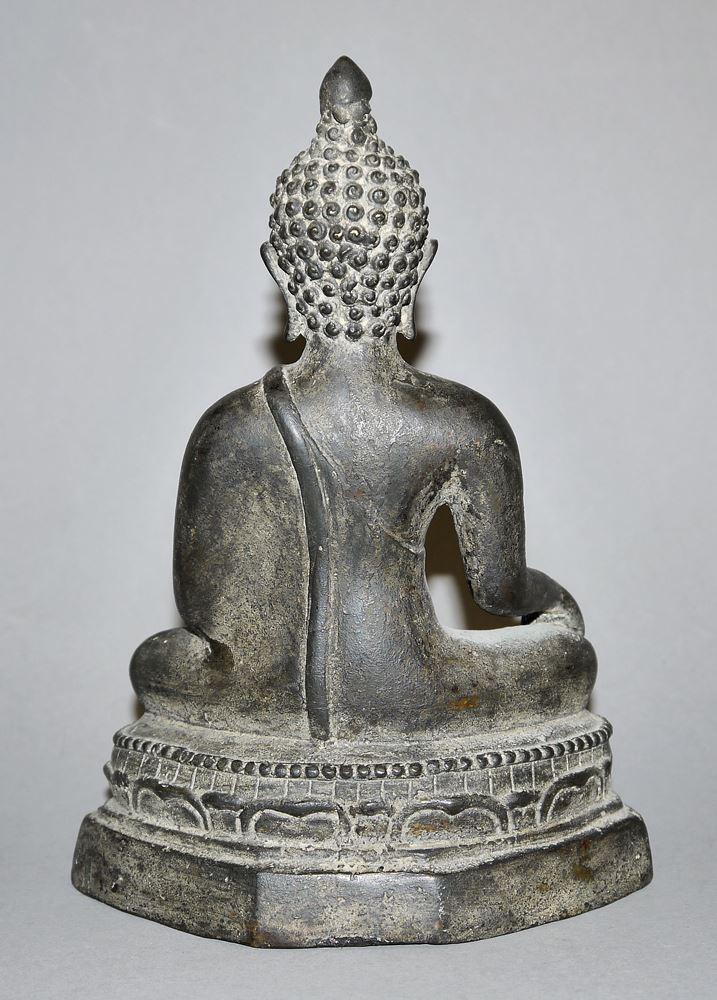 0619-Sitzender Buddha aus Bronze, Chang Saen Stil, Thailand 19./20. Jh. - Image 2
