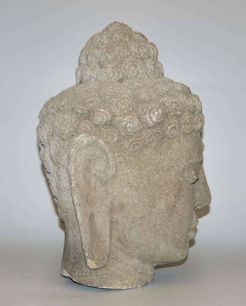 0621-Kopf des Buddha im altjavanischen Stil von Borobudur - Image 3
