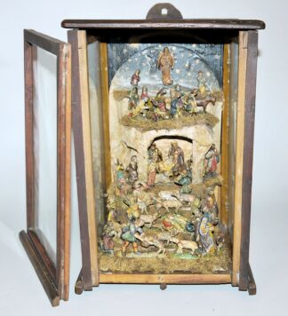 0731-Eine alpenländische Kastenkrippe, Volkskunst des 19. Jhs.