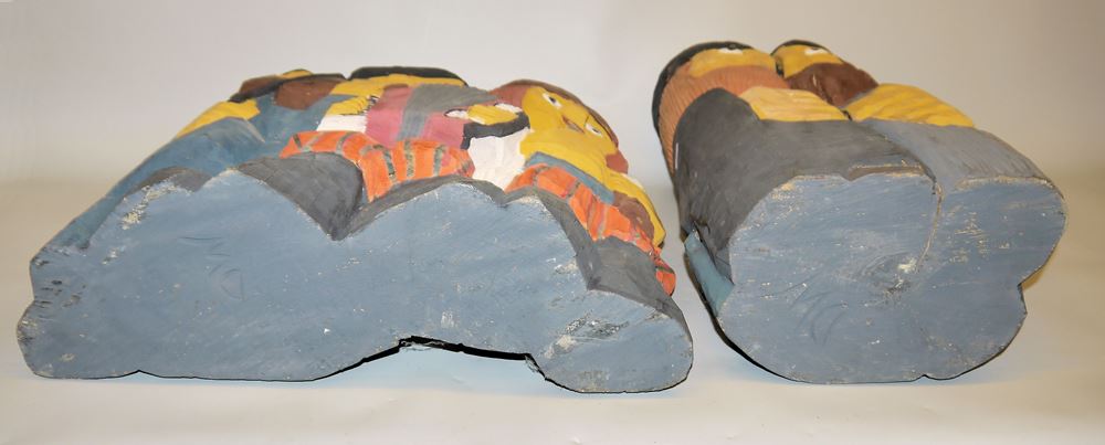 0749-Zwei Holzskulpturen-Gruppen Paar Rabbiner und Drei Musiker, monogrammiert DW, polnische Volkskunst - Image 3