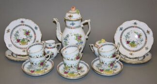 0839-Kaffeeservice "Indischer Blumenkorb" von Herend, Ungarn und Blattschale
