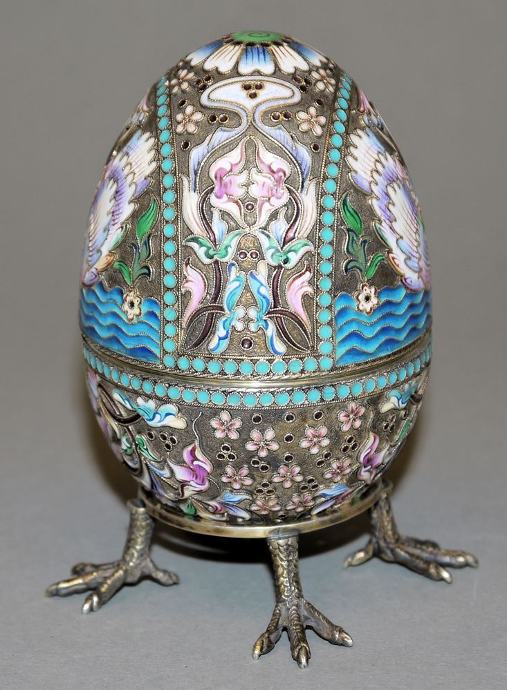 0887-Russisches Cloisonné-Ei mit Schwanenmotiv, 2. H. 20. Jh. – Bild 2