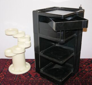 0988-Rollcontainer "Superstile" von Giovanni Pelis und Schirmständer "Pluvium" von Giancarlo Piretti, Kunststoff-Design der 1970er Jahre
