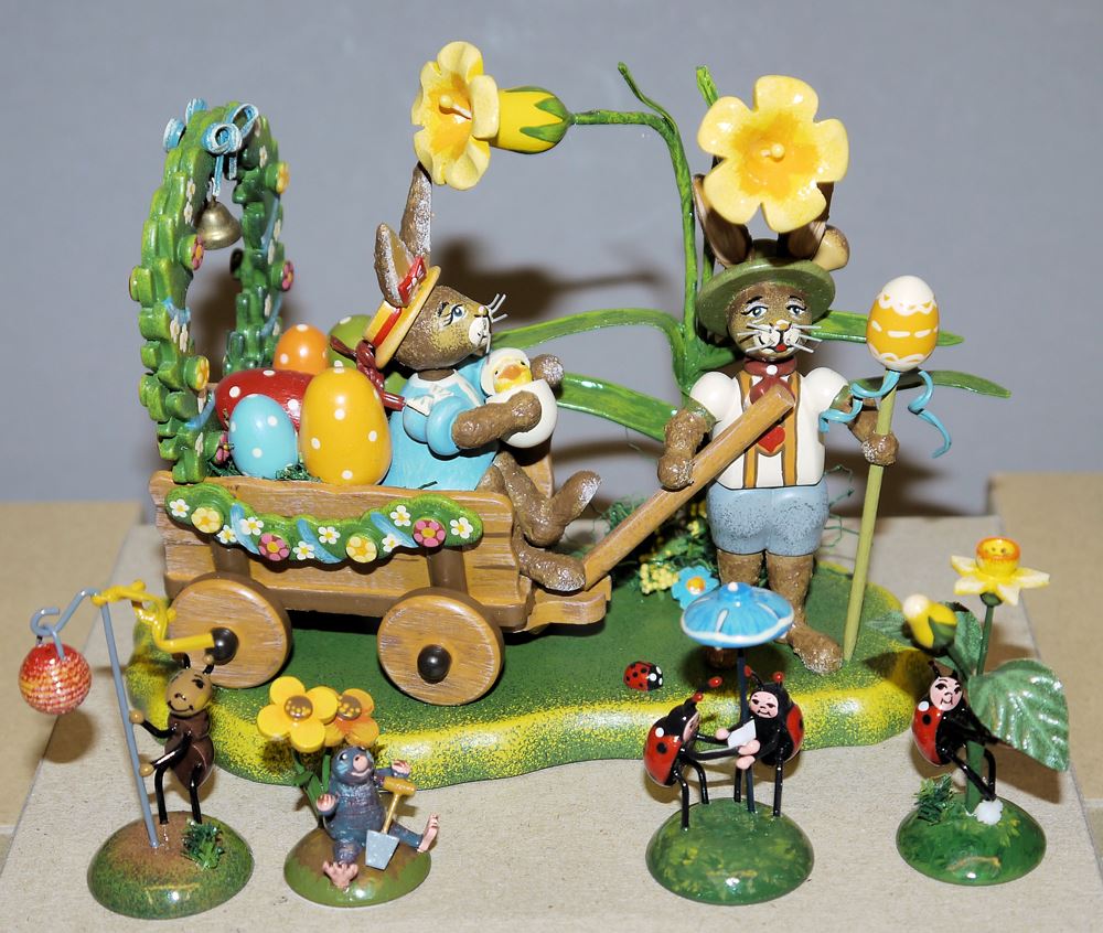 1064-Neun "Hasenland"-Figuren von Hubrig Volkskunst, Zschorlau im Erzgebirge – Bild 3