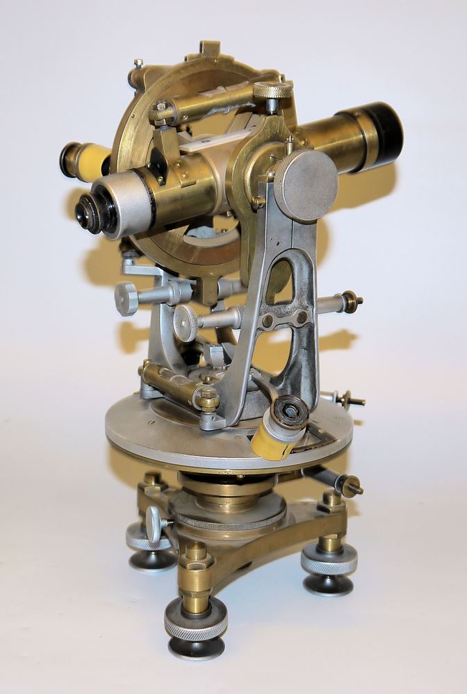 1072-Theodolit von Breithaupt & Sohn, Kassel um 1930/40 – Bild 2