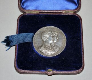 1091-Medaille zum Ehejubiläum zur goldenen Hochzeit im Etui, Preußen, Kaiserreich