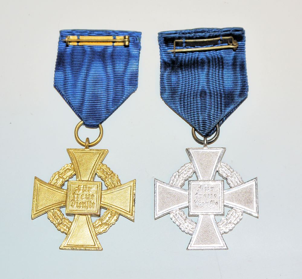 1097-Sechs Ehrenzeichen, 3. Reich, 4x Mutterkreuz, 2x Treuedienst-Ehrenzeichen - Image 5